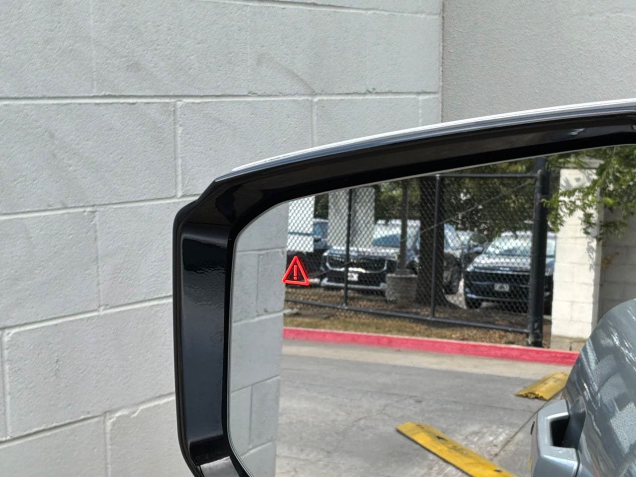 Used 2026 Hyundai Palisade SEL FWD image 26