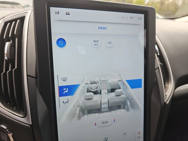 Used 2024 Ford Edge SE w/ Black Appearance Package image 26