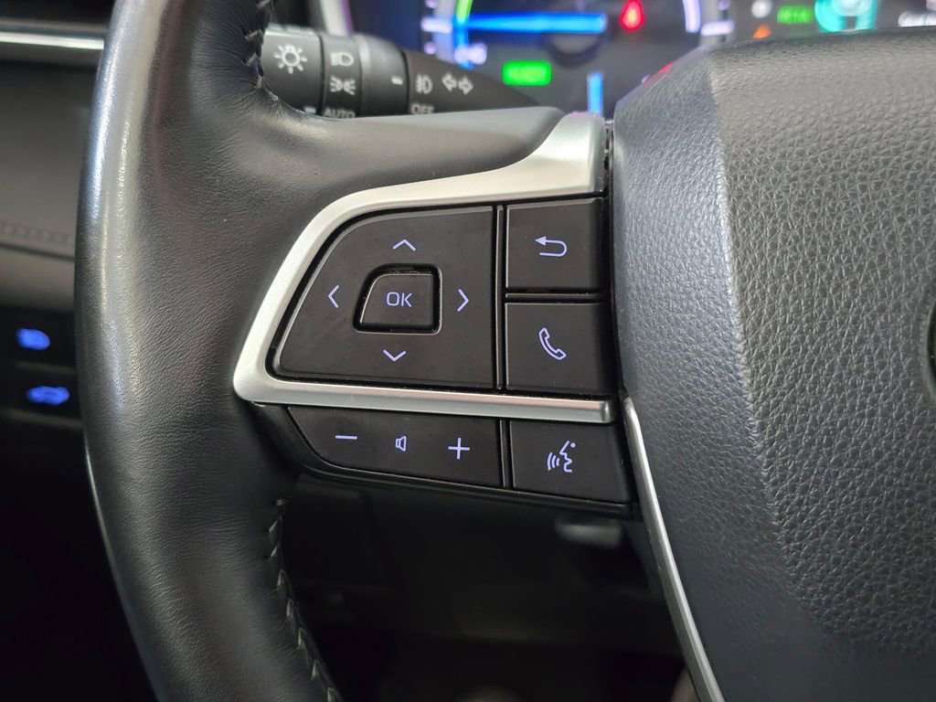 Used 2022 Toyota Highlander Limited AWD/4WD image 19