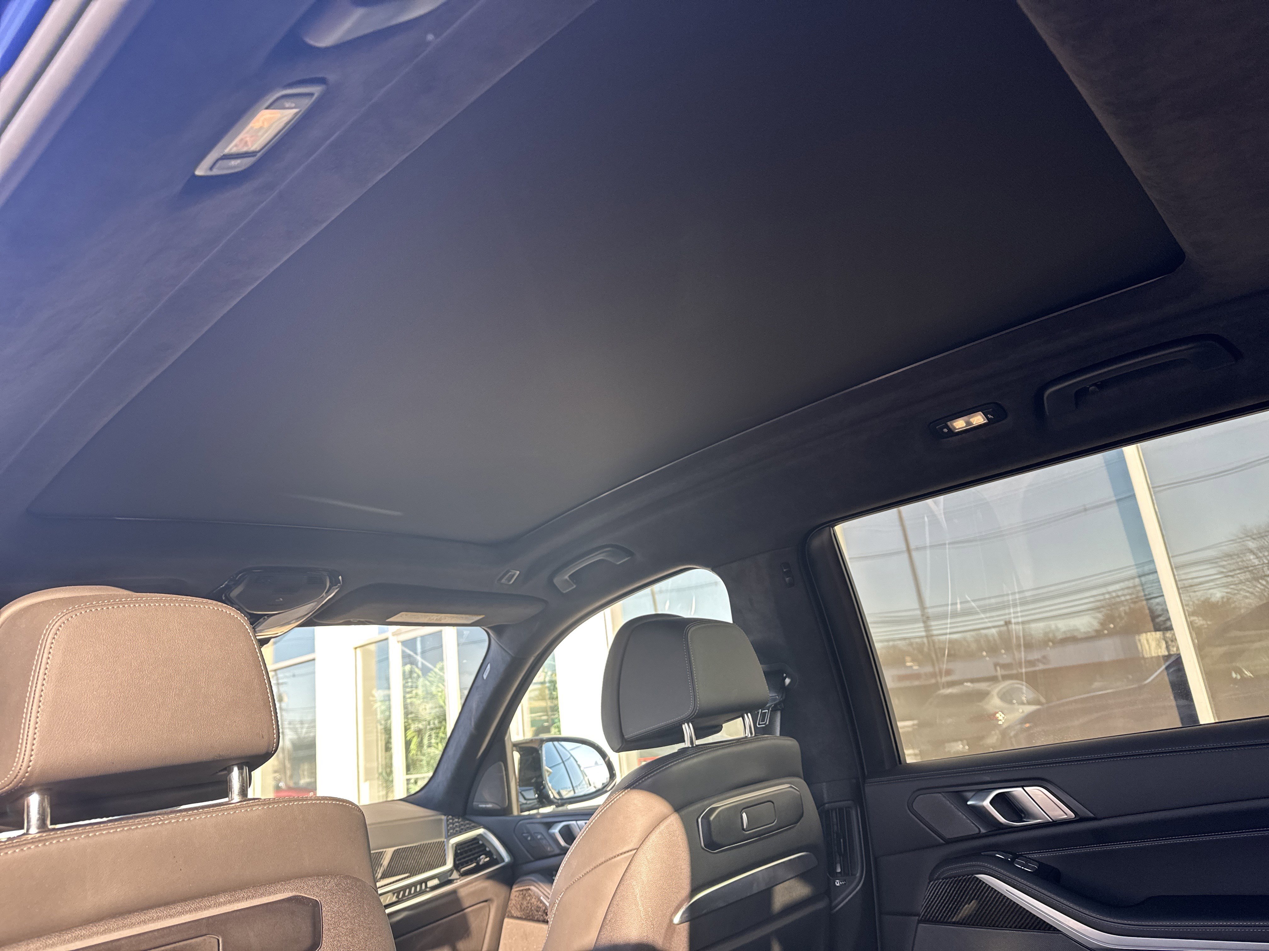 Used 2024 BMW X7 M60i w/ Executive Package image 16