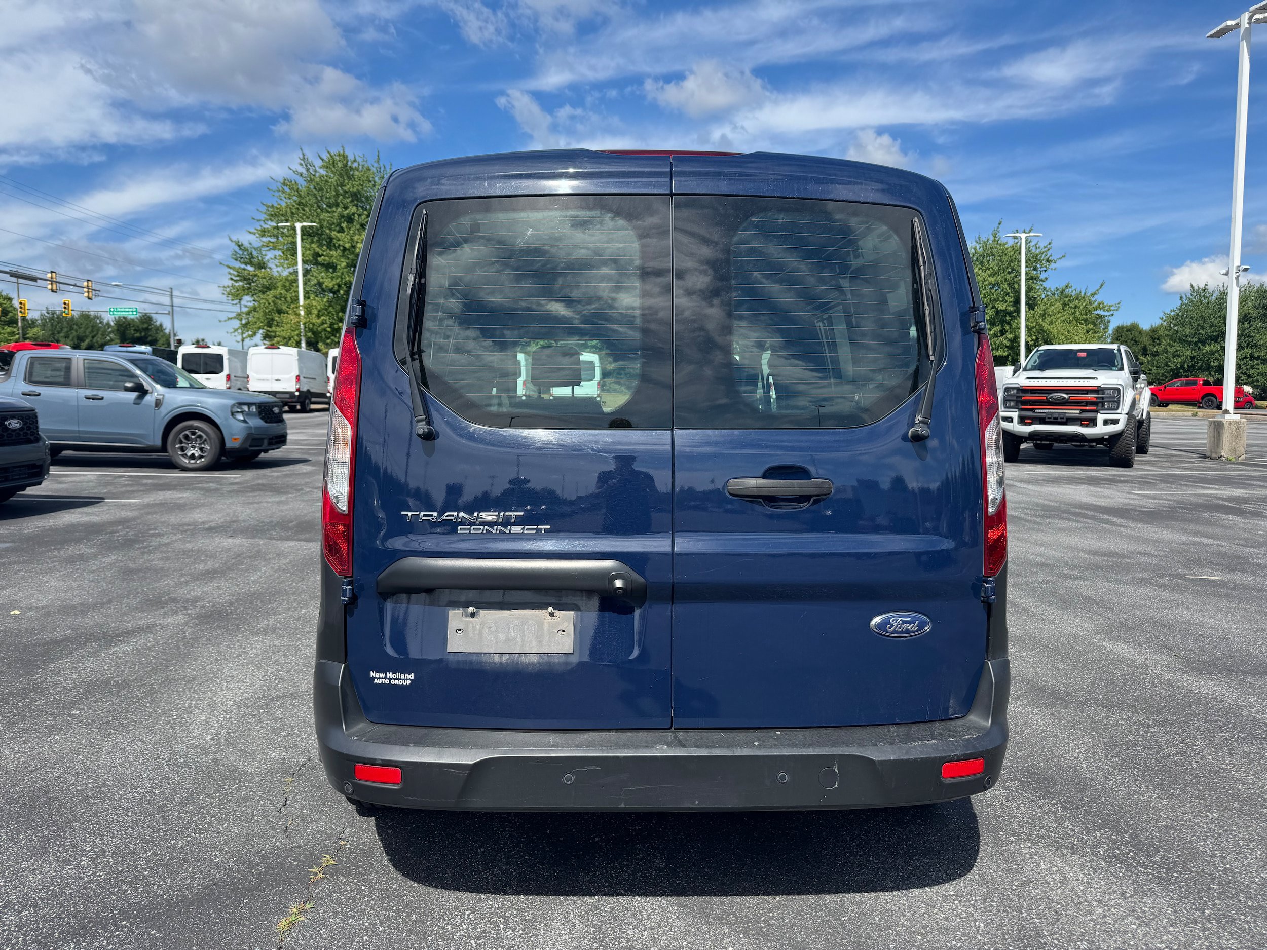 Used 2022 Ford Transit Connect XL FWD image 3