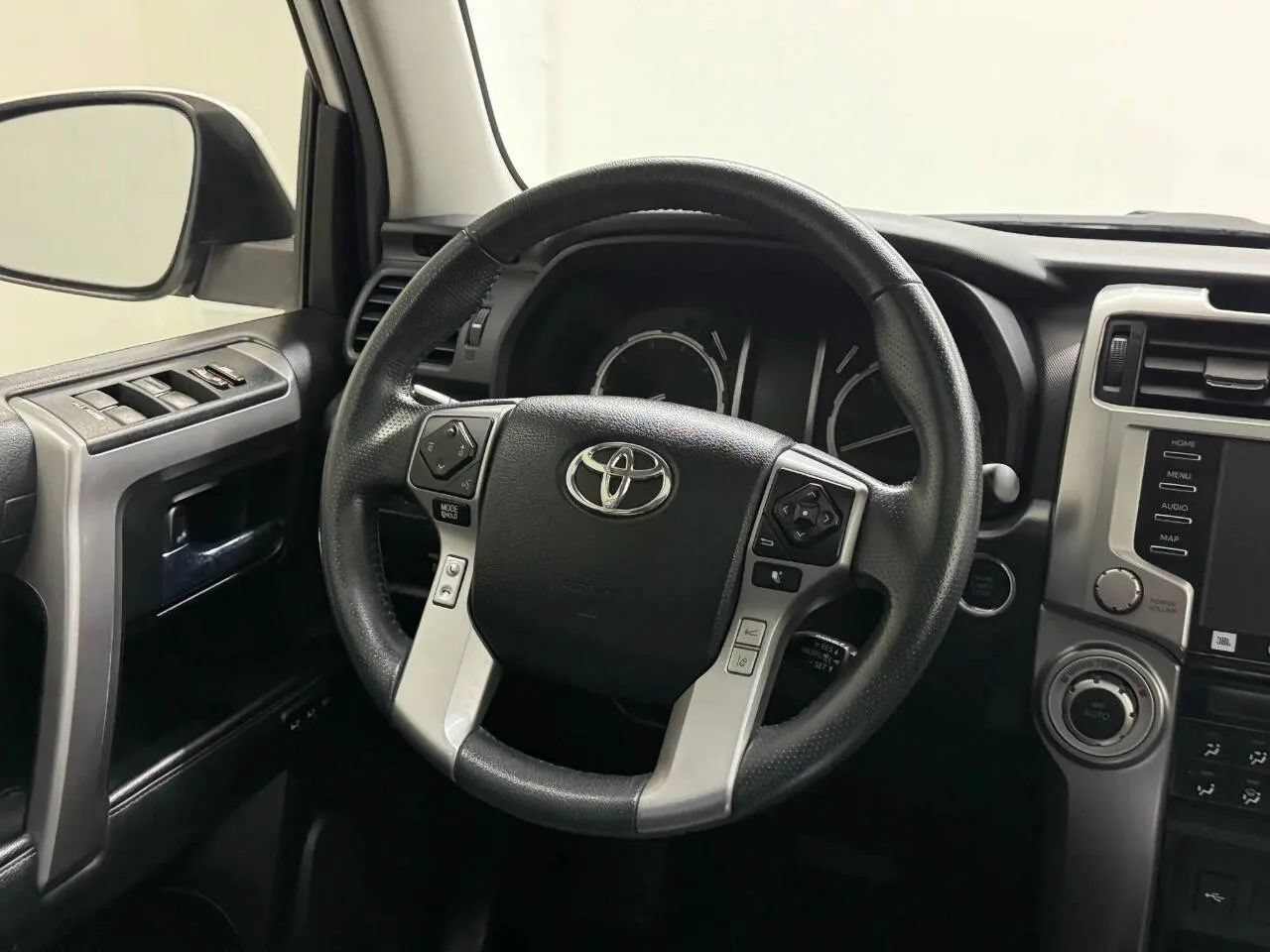 Used 2020 Toyota 4Runner Limited RWD image 24