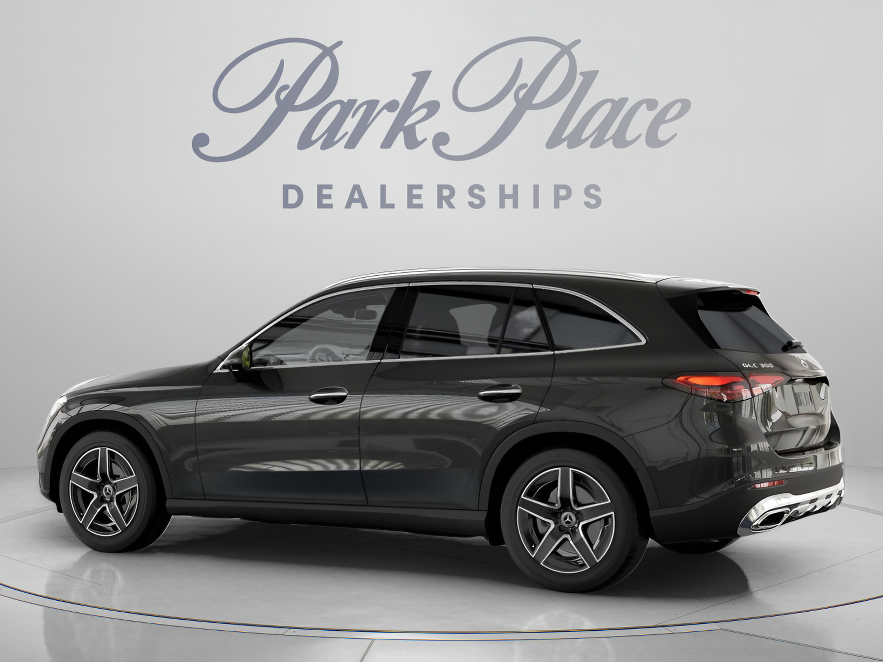 Used 2026 Mercedes-Benz GLC 300 image 11