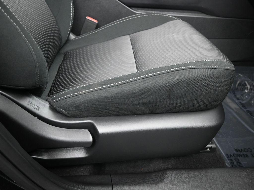 Used 2025 Mitsubishi Outlander ES AWD/4WD image 10