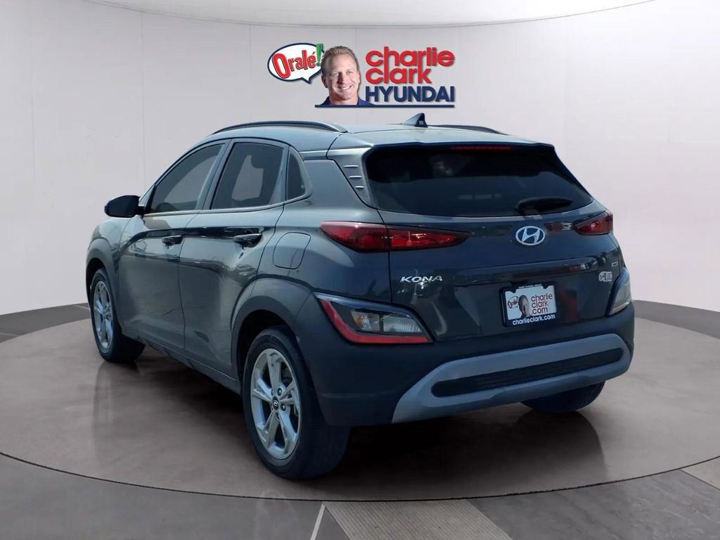 Used 2023 Hyundai Kona SEL w/ Convenience Package image 3