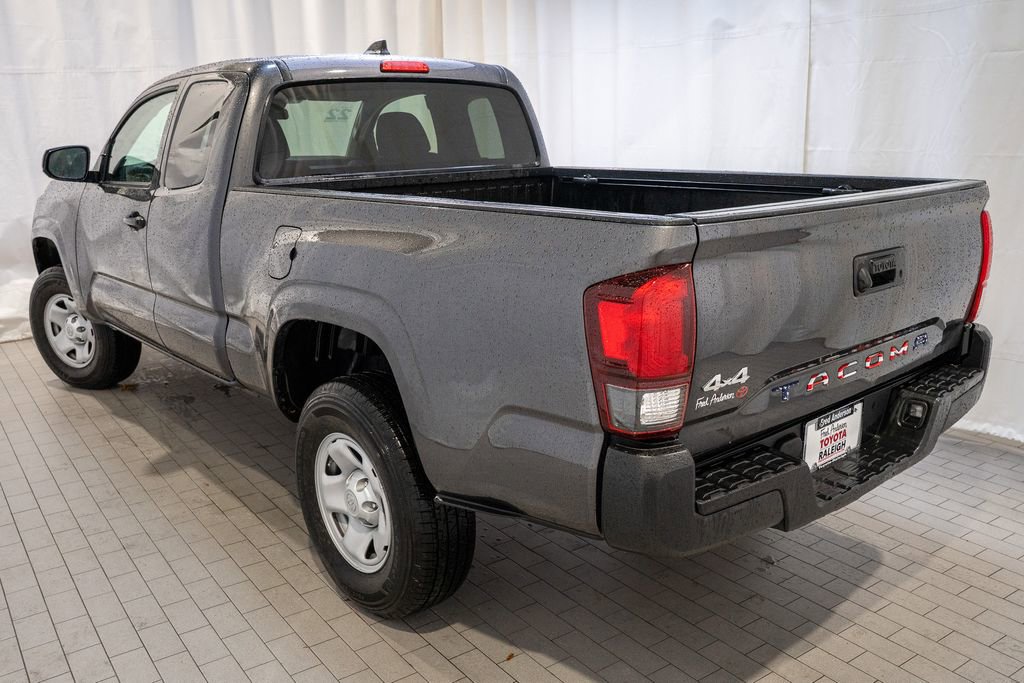 Certified 2022 Toyota Tacoma SR image 4