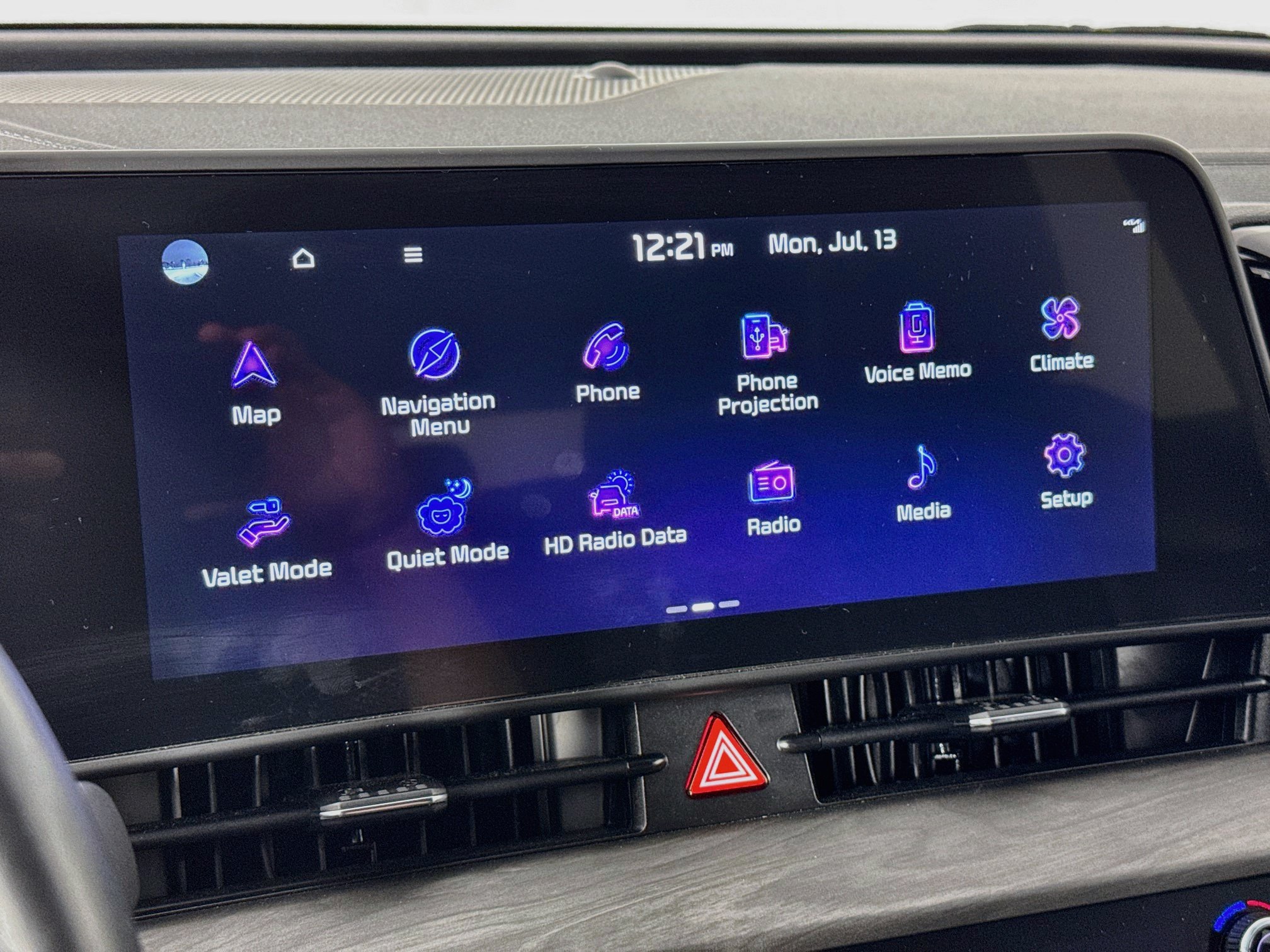 Used 2025 Kia Sportage X-Line w/ Premium Package AWD/4WD image 15