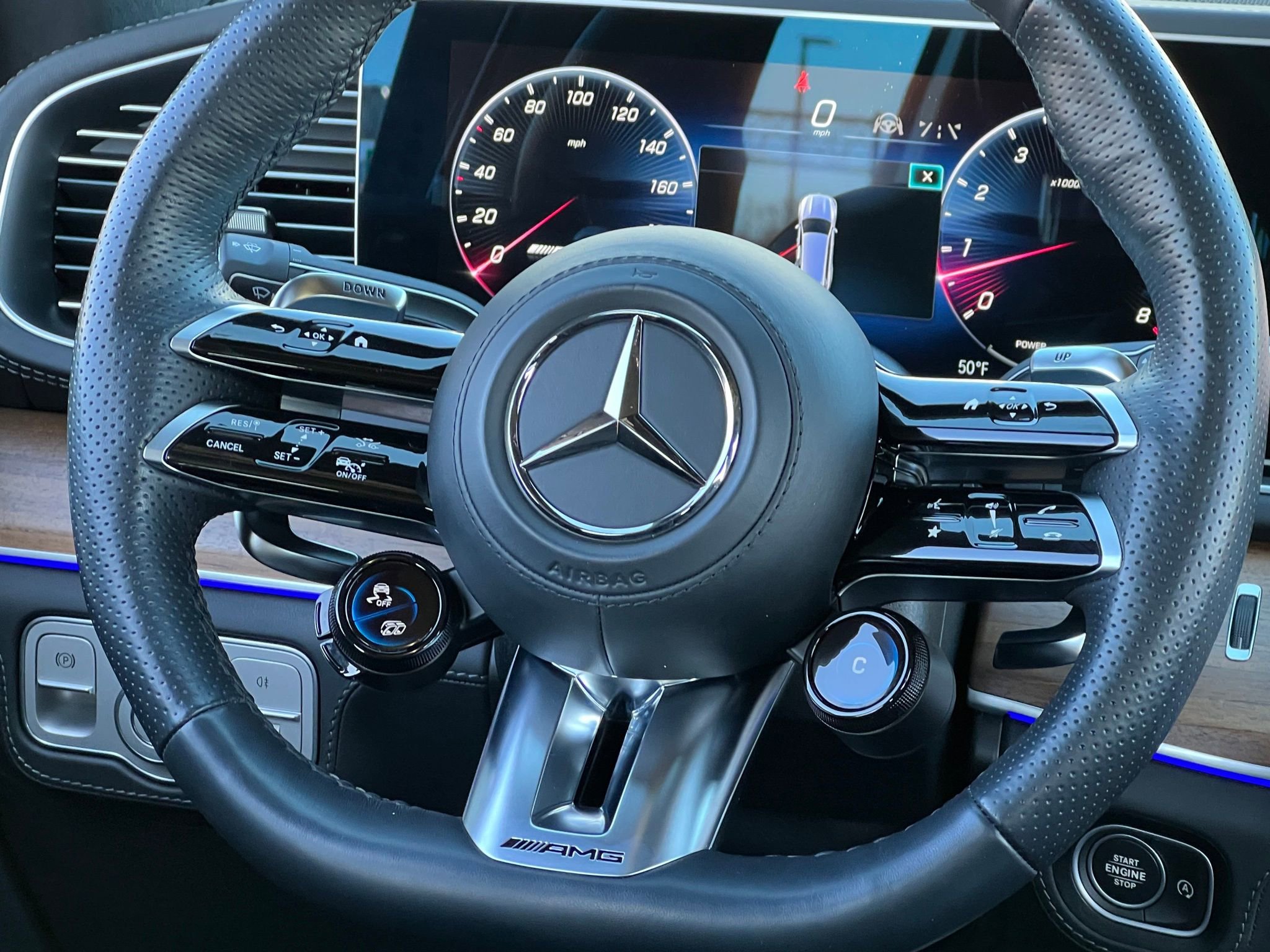 Used 2025 Mercedes-Benz GLS 63 AMG 4MATIC image 29