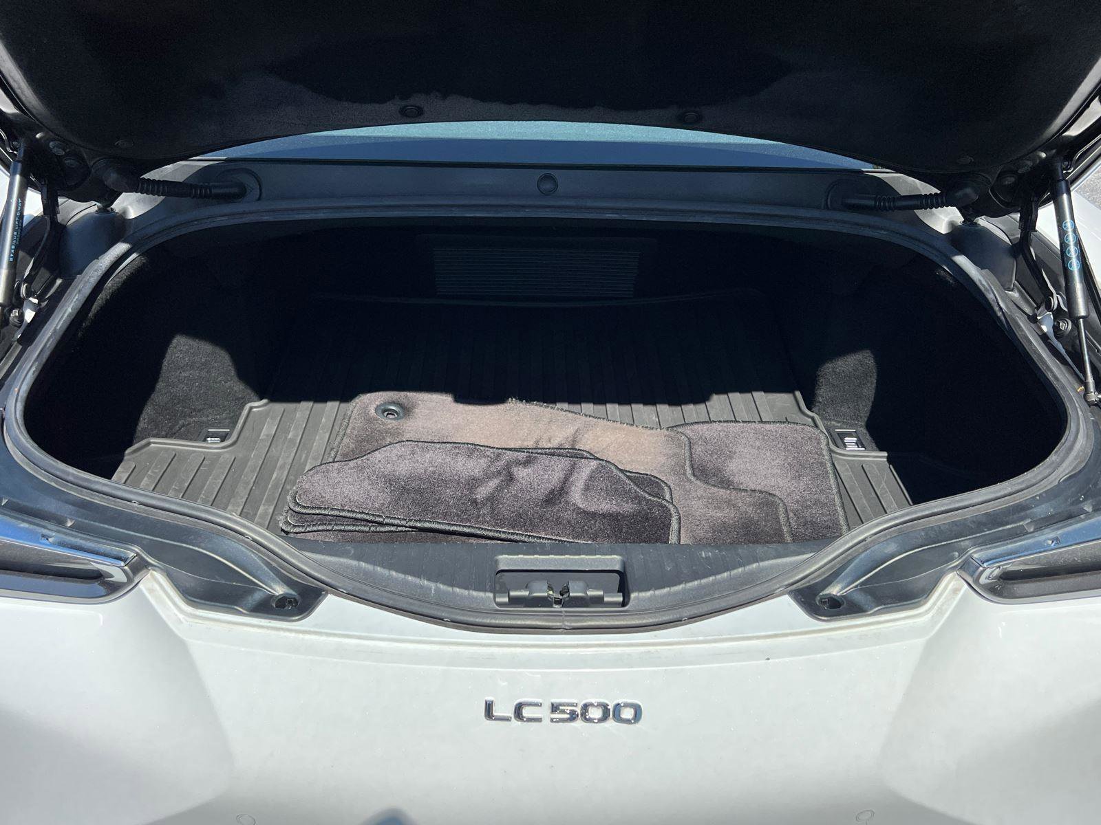 Used 2018 Lexus LC 500 Coupe w/ Sport Package image 17