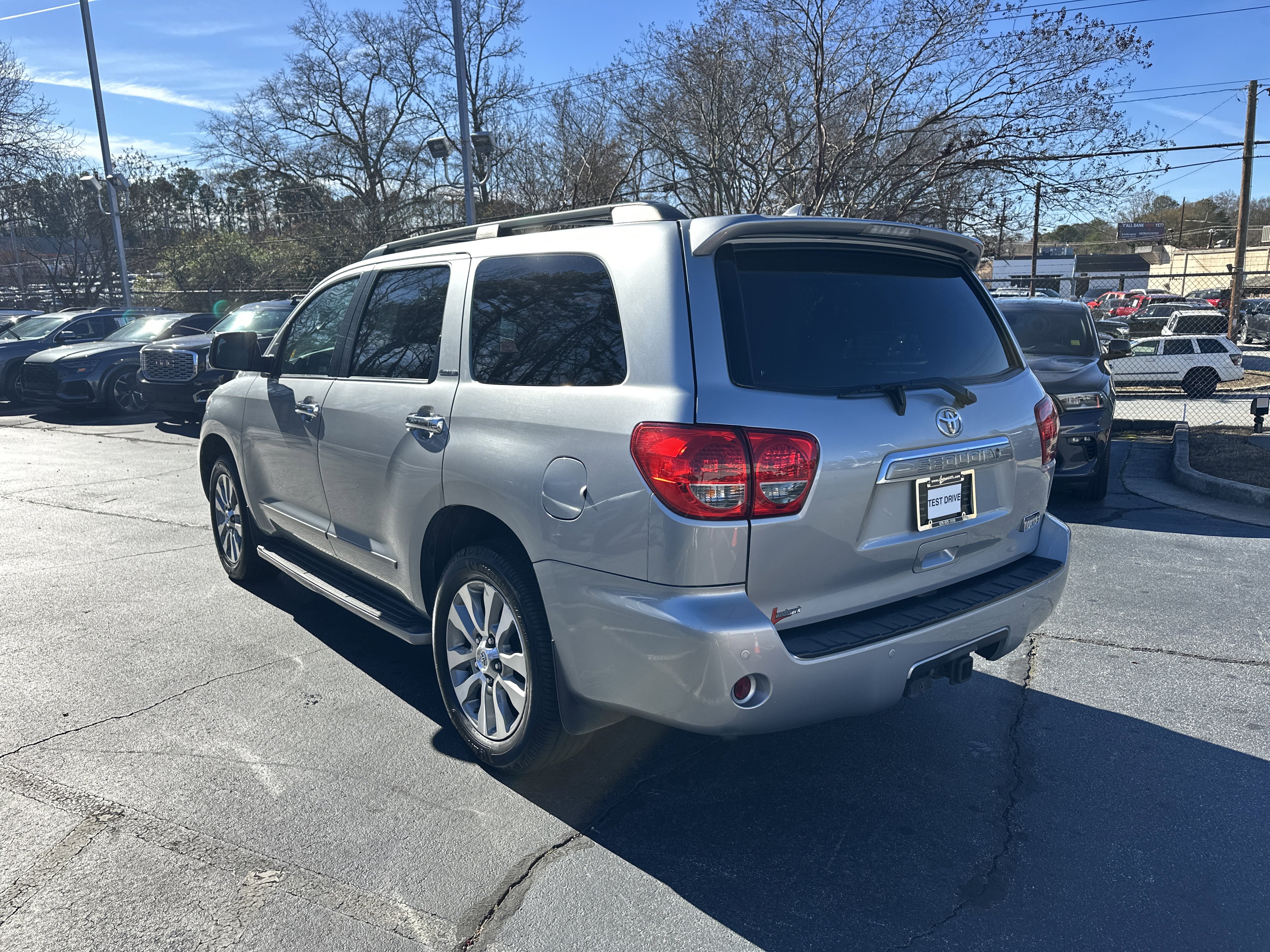 Used 2016 Toyota Sequoia Limited image 7