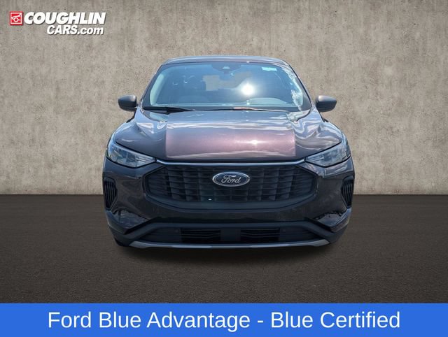 Used 2023 Ford Escape Active AWD/4WD image 3