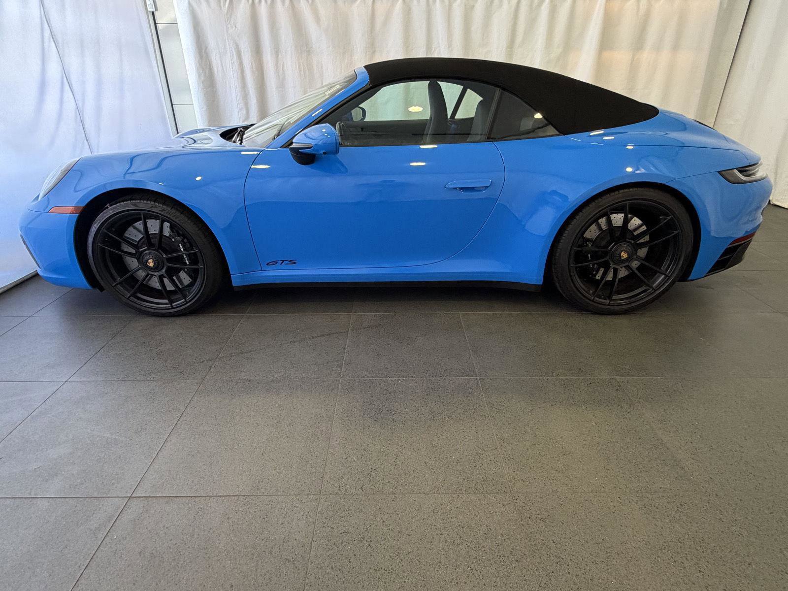 Certified 2023 Porsche 911 Carrera GTS image 2