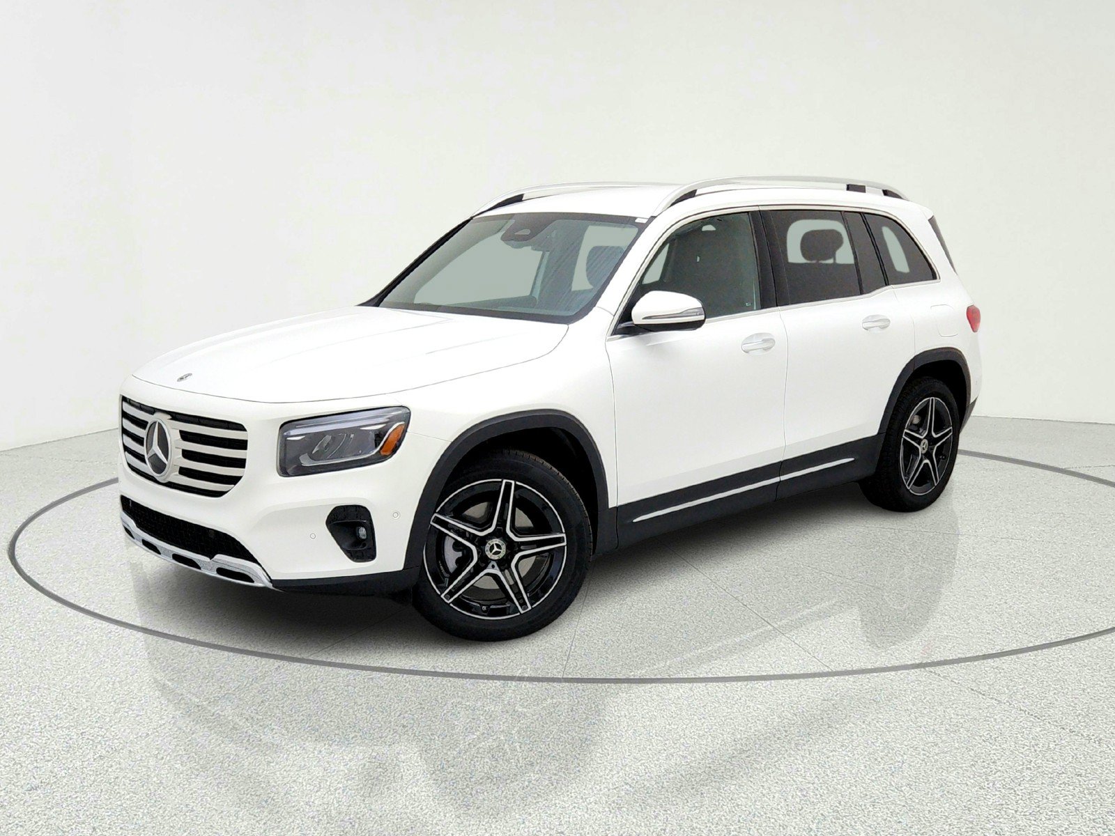 New 2026 Mercedes-Benz GLB 250 image 1