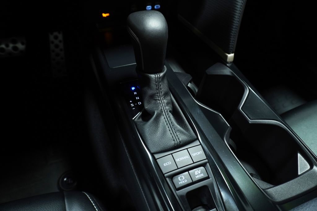 Certified 2025 Toyota Camry SE image 19