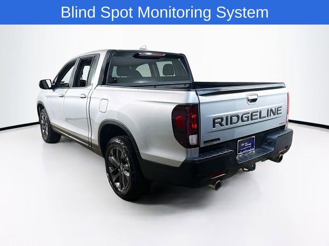 Used 2025 Honda Ridgeline Sport image 6