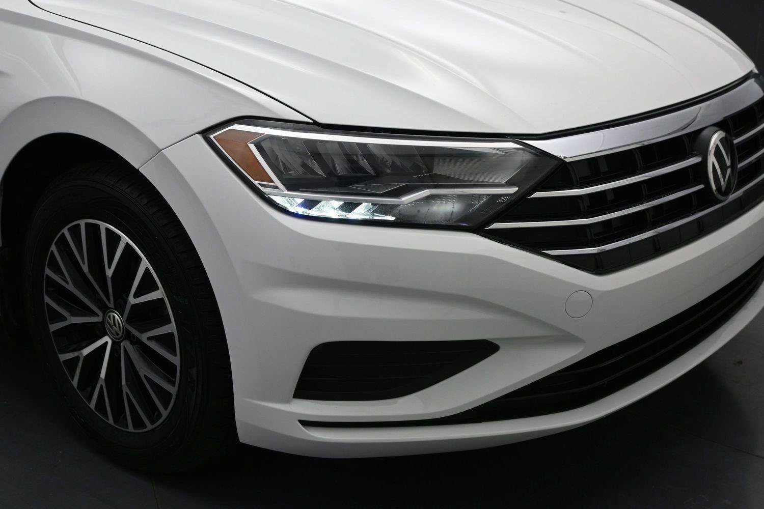 Used 2021 Volkswagen Jetta SE w/ SE Cold Weather Package FWD image 15