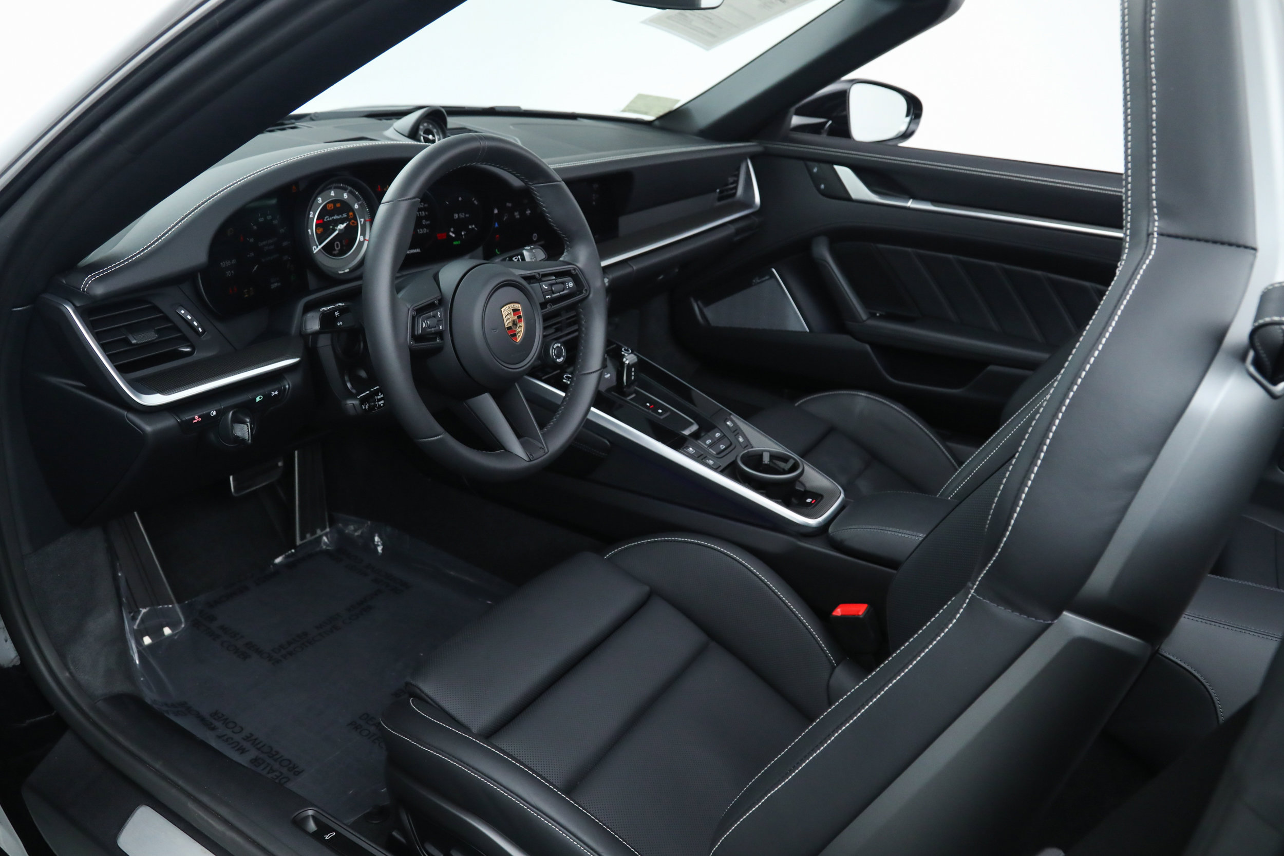 Used 2025 Porsche 911 Turbo S AWD/4WD image 25