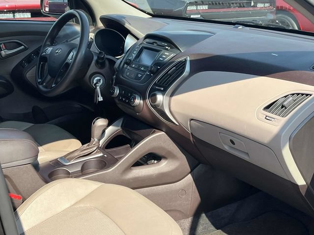 Used 2015 Hyundai Tucson GLS w/ Option Group 02 FWD image 23