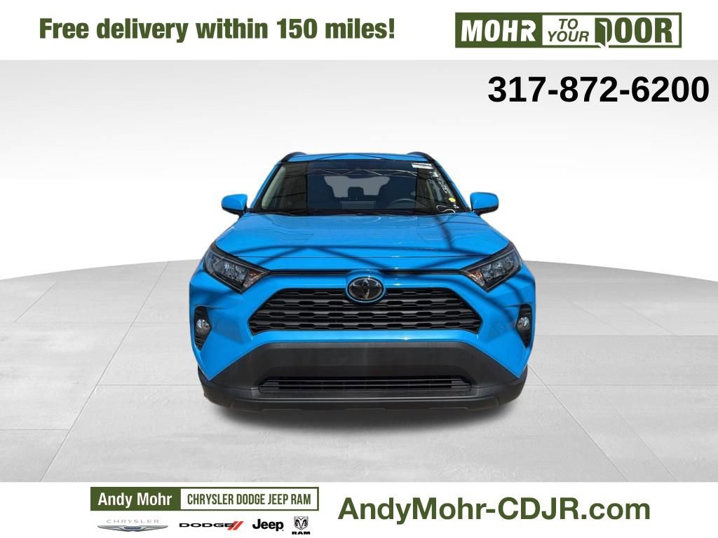 Used 2020 Toyota RAV4 XLE Premium image 2