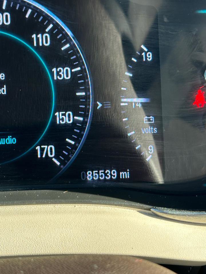 Used 2014 Buick LaCrosse FWD image 32