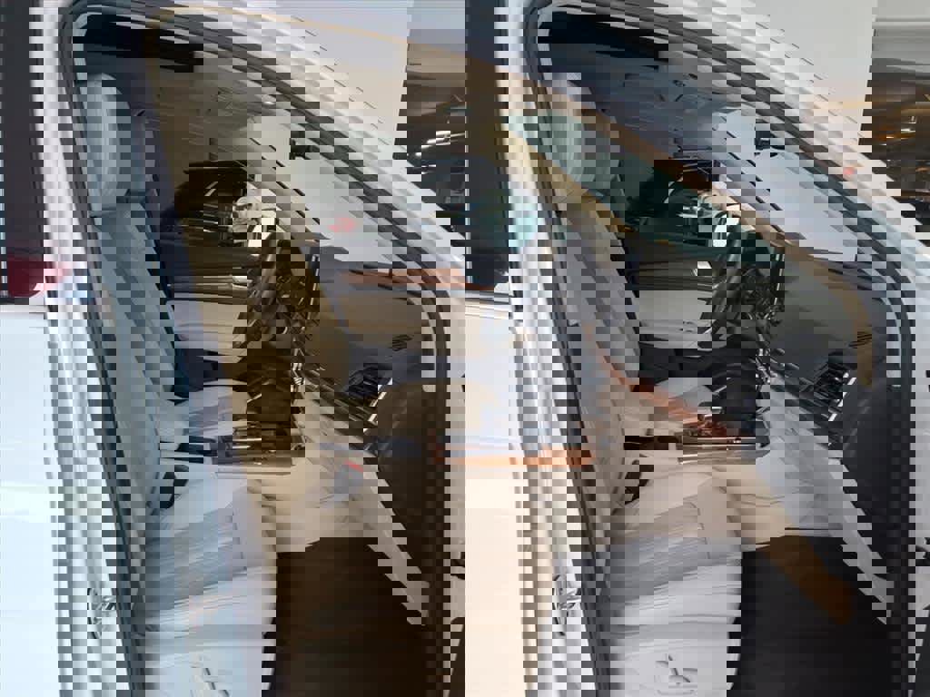 Used 2023 Audi Q5 2.0T Premium w/ Convenience Package image 21