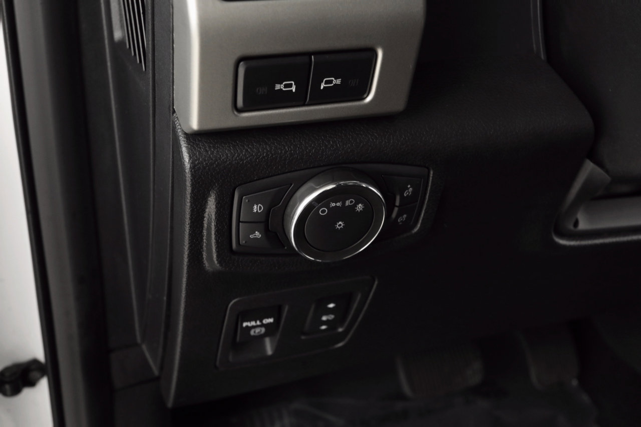 Used 2018 Ford F150 Lariat w/ Equipment Group 502A Luxury image 28