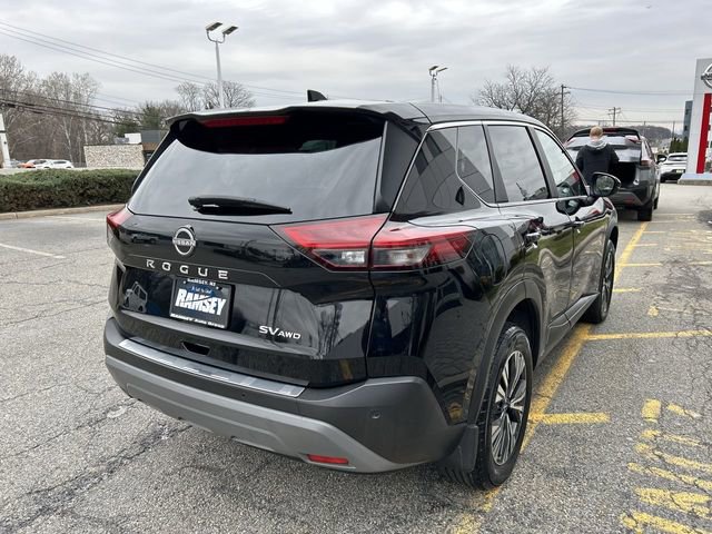 Used 2023 Nissan Rogue SV image 8