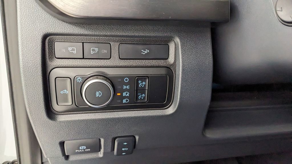 Used 2024 Ford F350 Lariat w/ Lariat Ultimate Package image 21