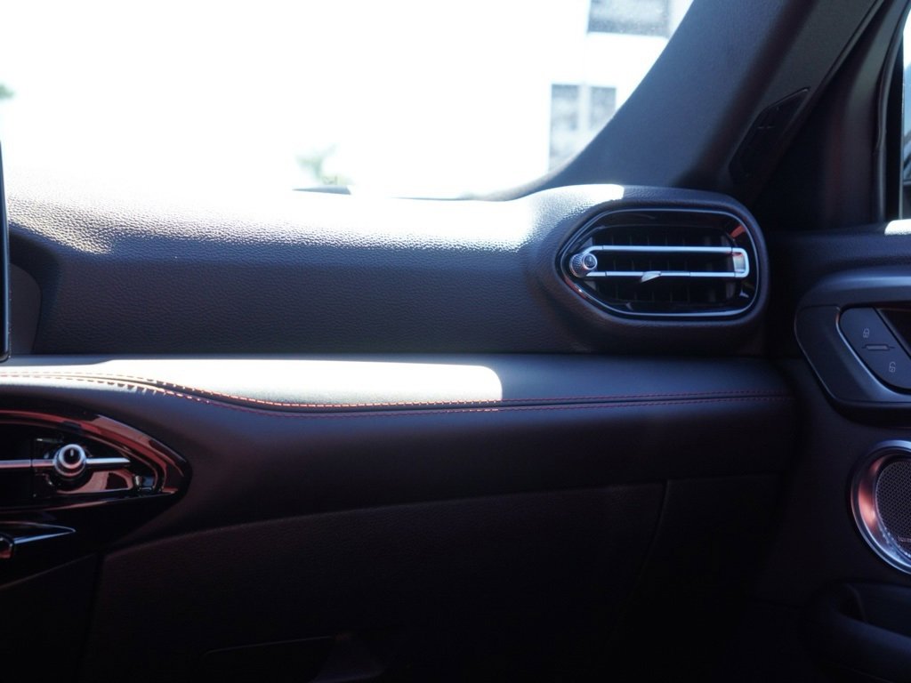 Used 2024 Dodge Hornet R/T Plus w/ Tech Pack Plus w/o Parking image 28