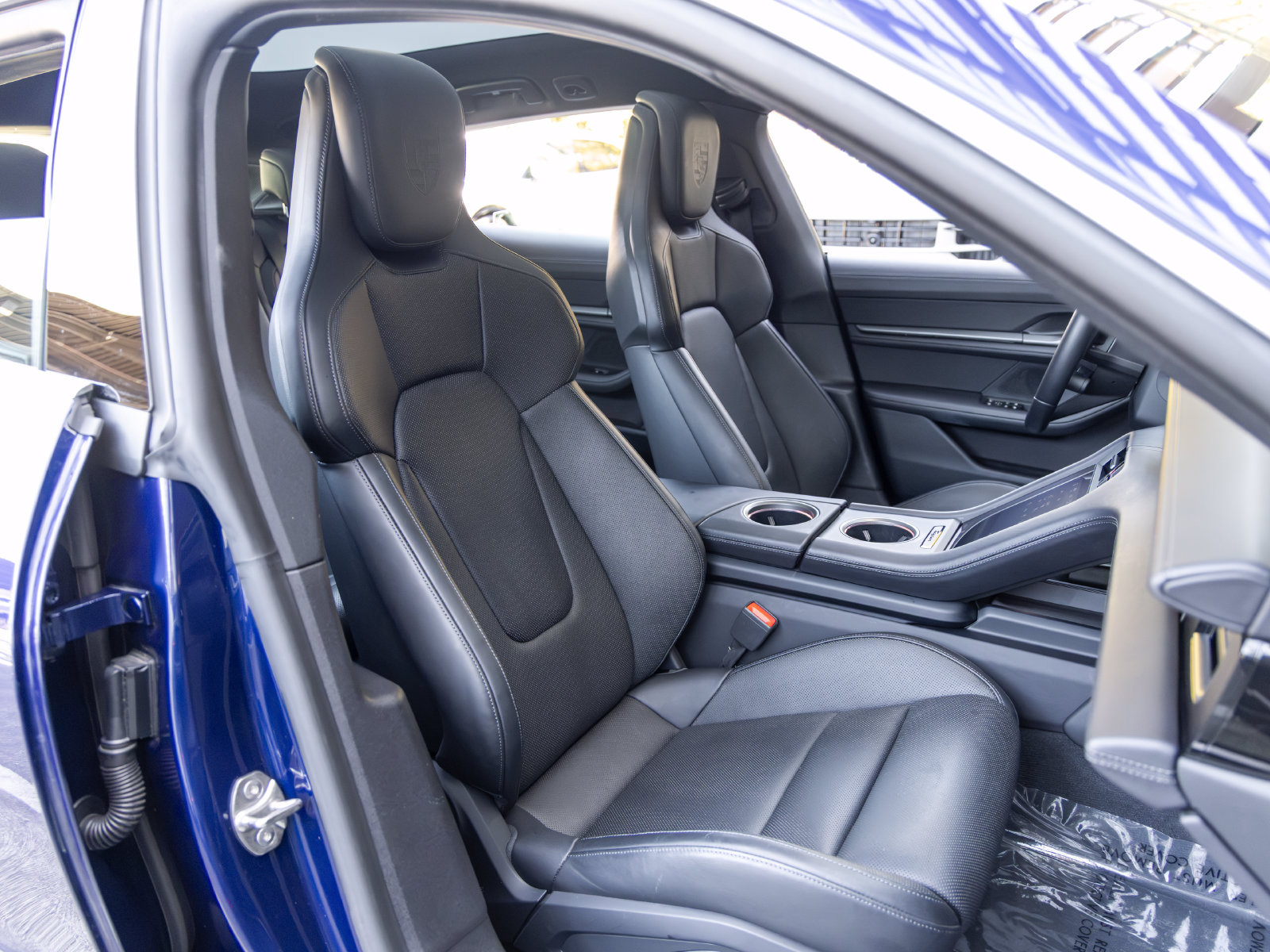 Certified 2025 Porsche Taycan 4S AWD/4WD image 64
