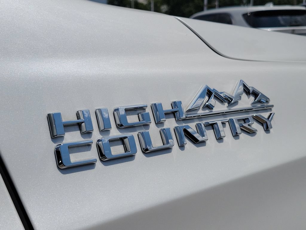 Certified 2023 Chevrolet Tahoe High Country AWD/4WD image 8