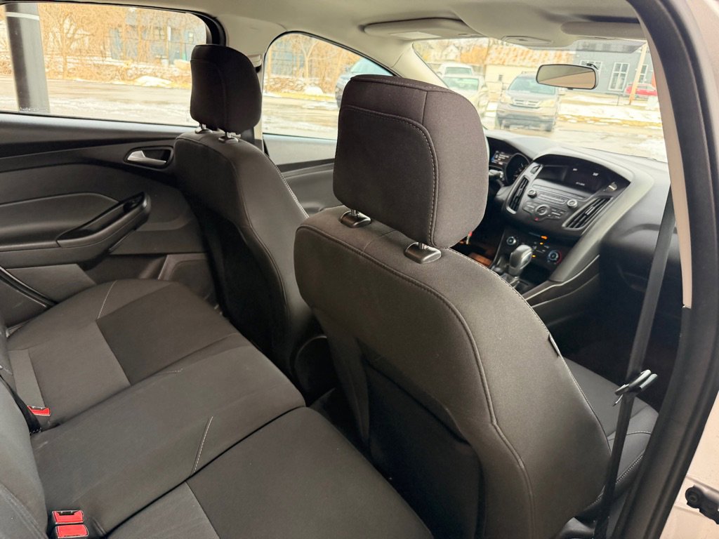 Used 2018 Ford Focus SE image 14
