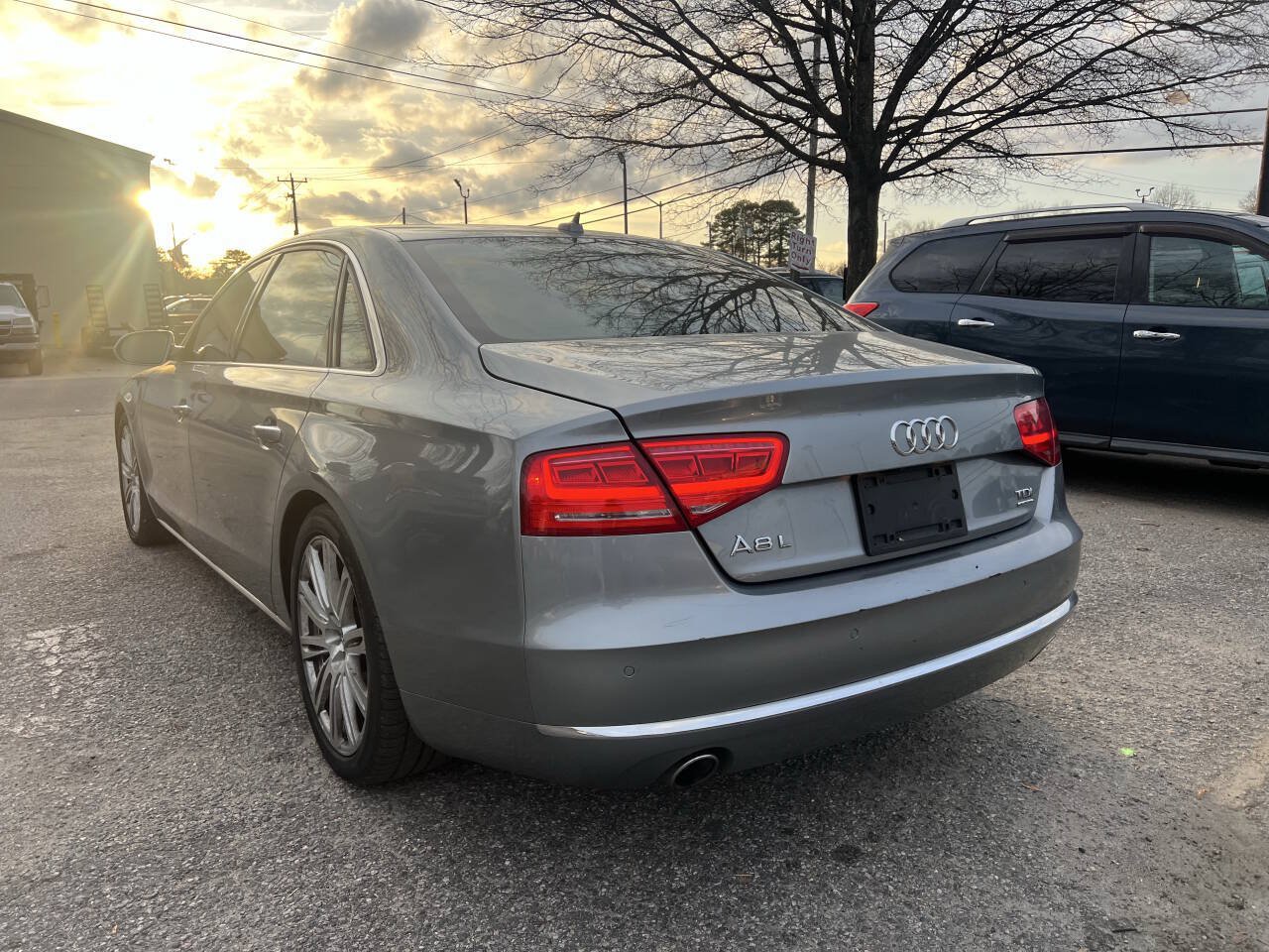 Used 2014 Audi A8 L TDI AWD/4WD image 24