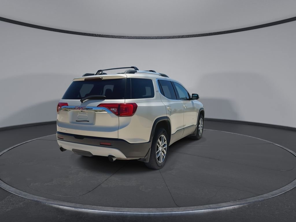 Used 2017 GMC Acadia SLT FWD image 8