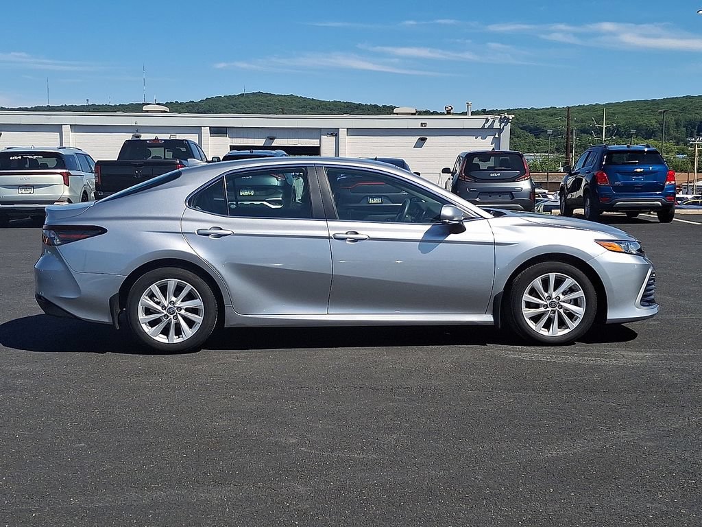 Used 2024 Toyota Camry LE FWD image 7