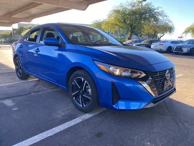 Used 2025 Nissan Sentra SV image 4
