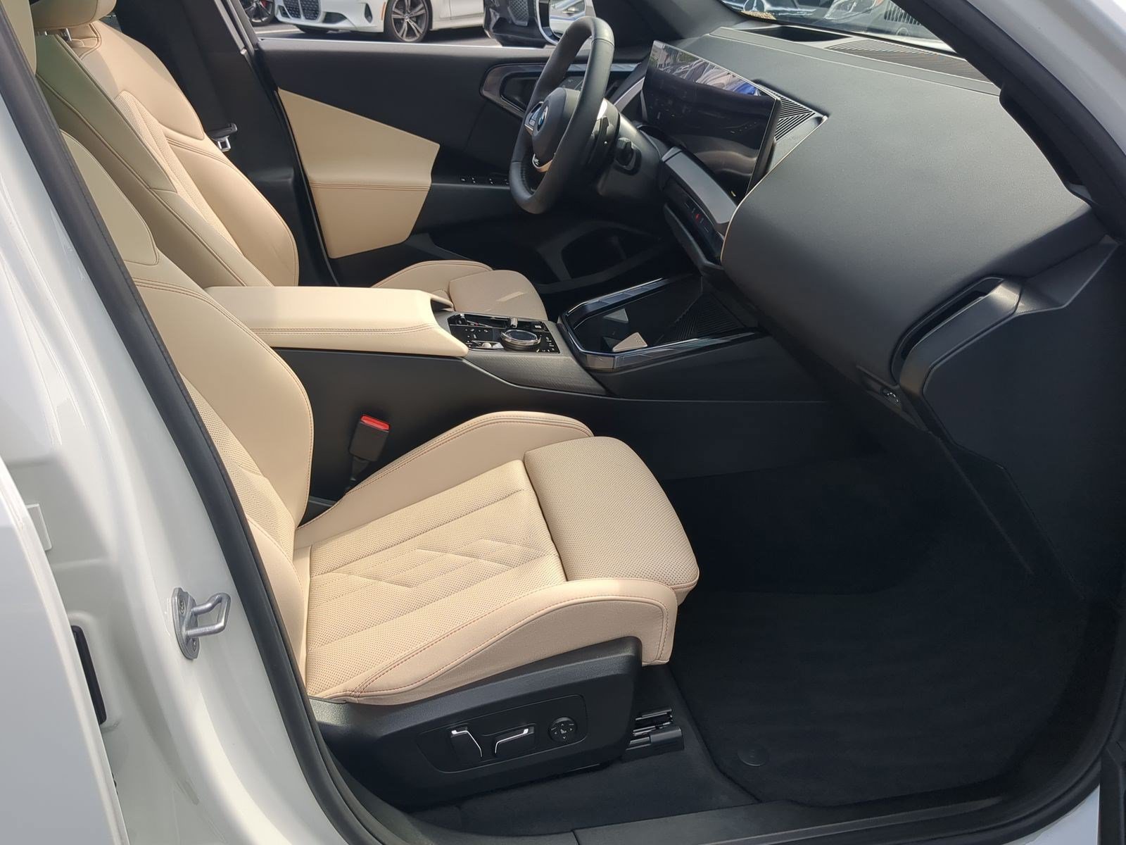 Certified 2025 BMW X3 xDrive30i w/ Premium Package AWD/4WD image 33