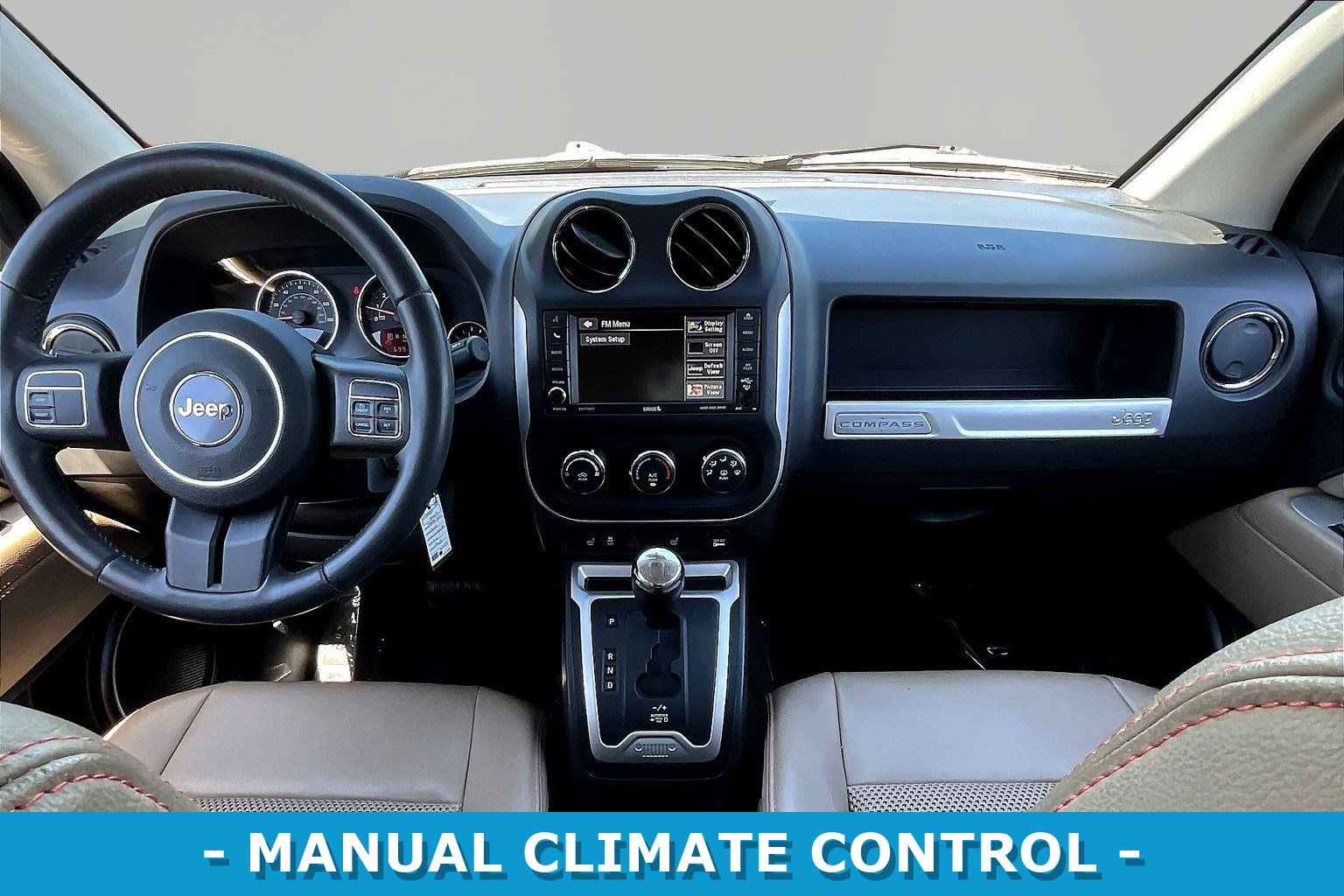 Used 2014 Jeep Compass Latitude w/ Sun/Sound Group AWD/4WD image 7