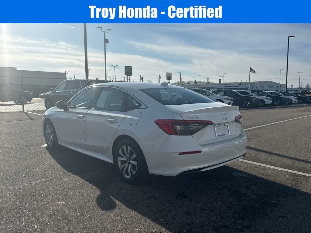 Certified 2022 Honda Civic LX image 6
