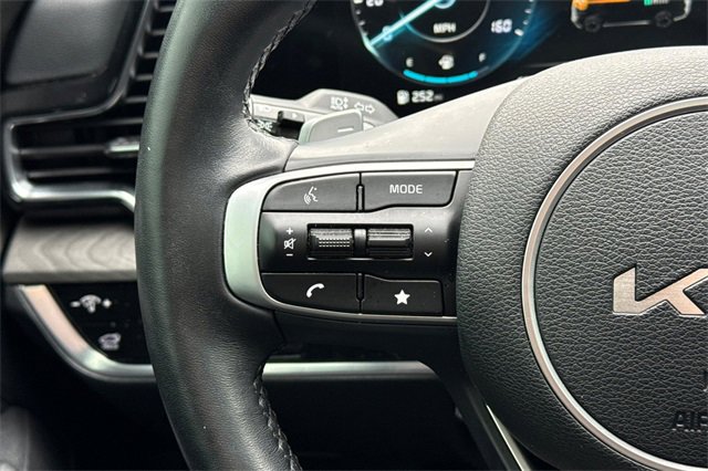 Certified 2023 Kia Sportage X-Line Prestige image 32