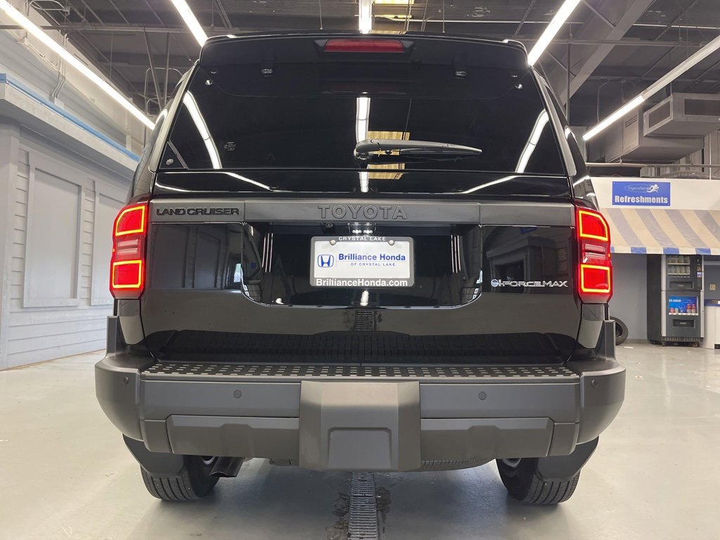 Used 2024 Toyota Land Cruiser 1958 image 6