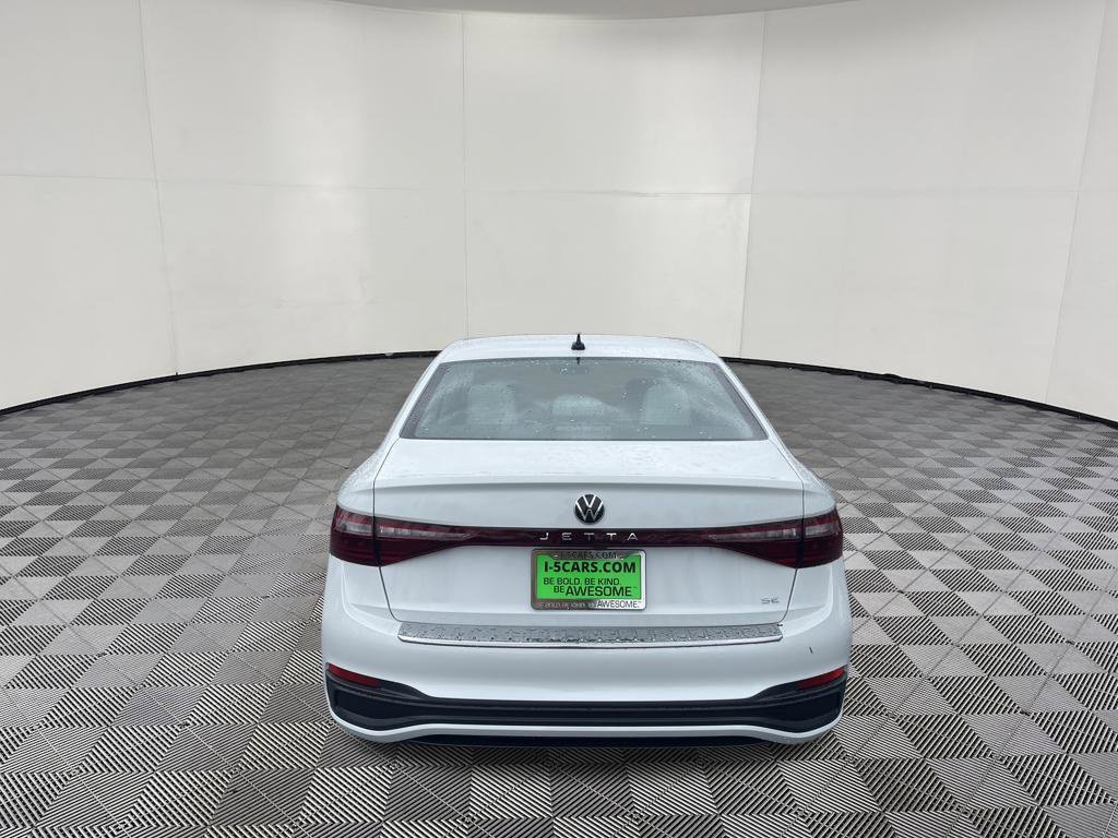 New 2026 Volkswagen Jetta SE FWD image 4