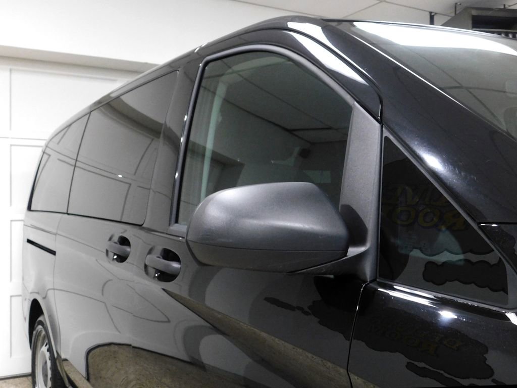 Used 2019 Mercedes-Benz Metris Passenger image 9