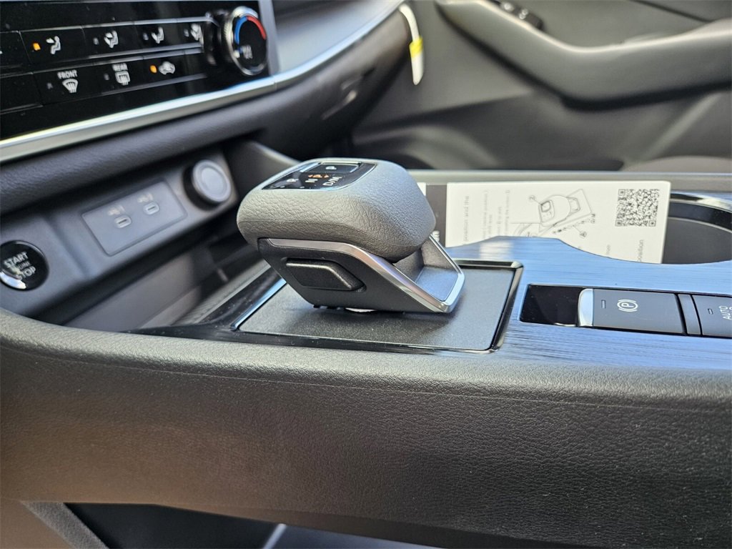 New 2026 Nissan Rogue S image 11