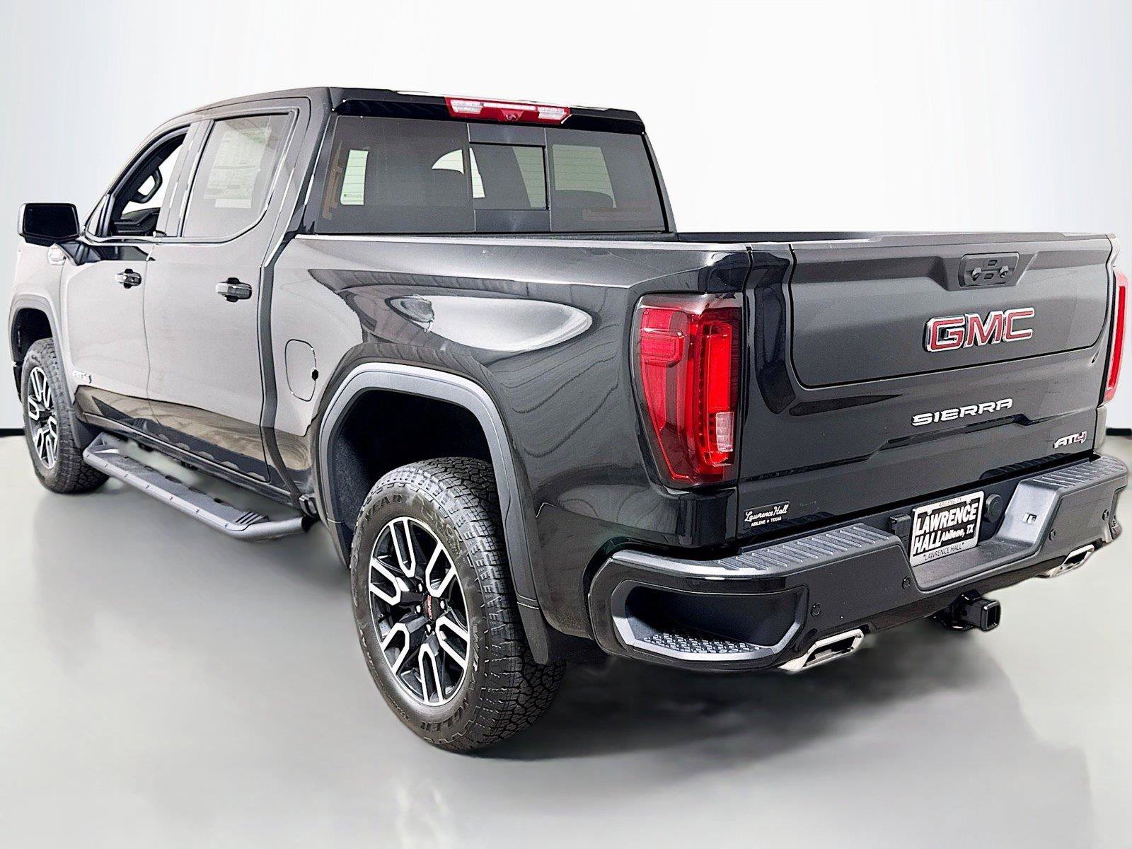 New 2026 GMC Sierra 1500 AT4 w/ AT4 Premium Package AWD/4WD image 3