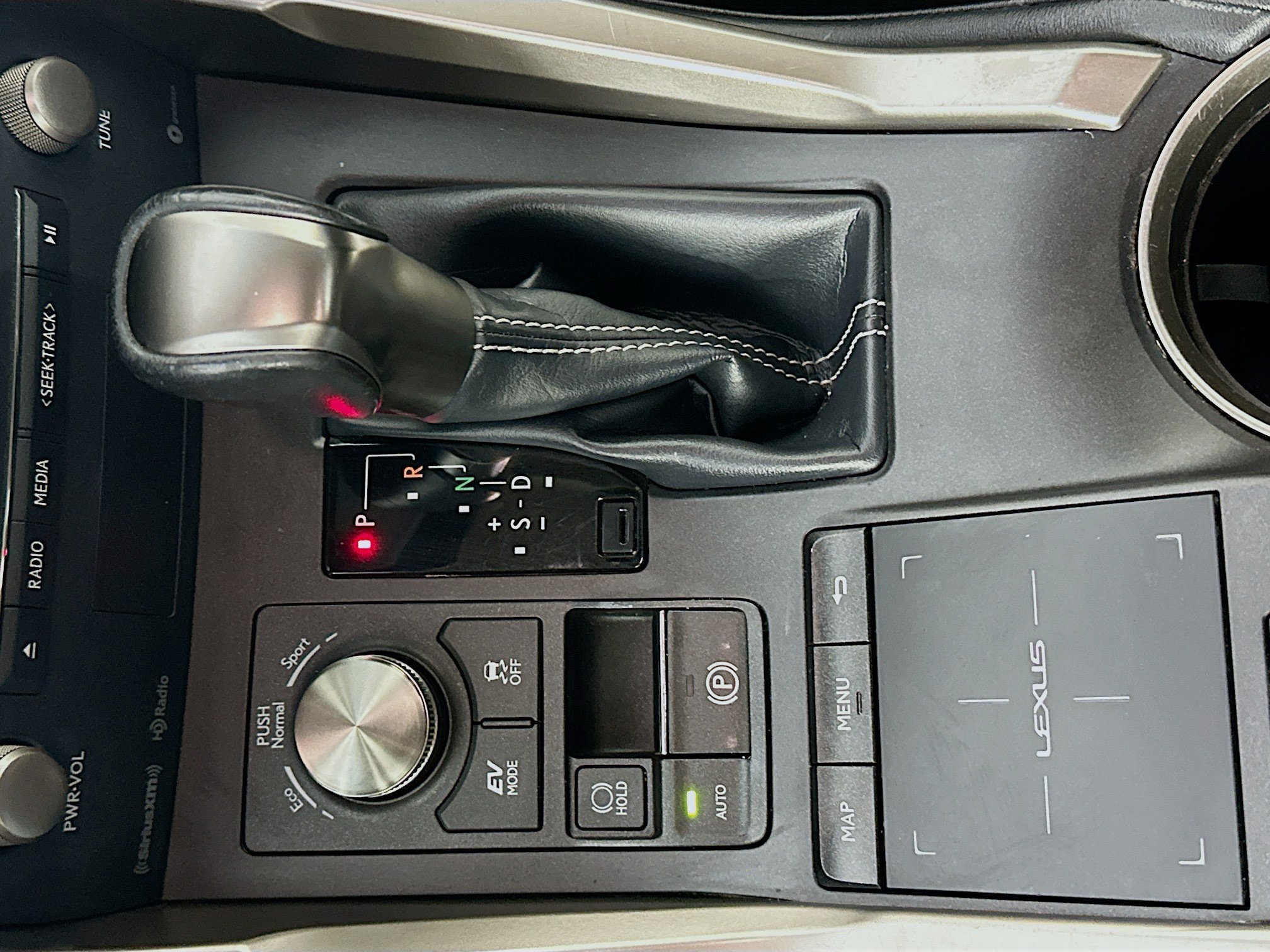 Used 2019 Lexus NX 300h AWD w/ Premium Package image 25