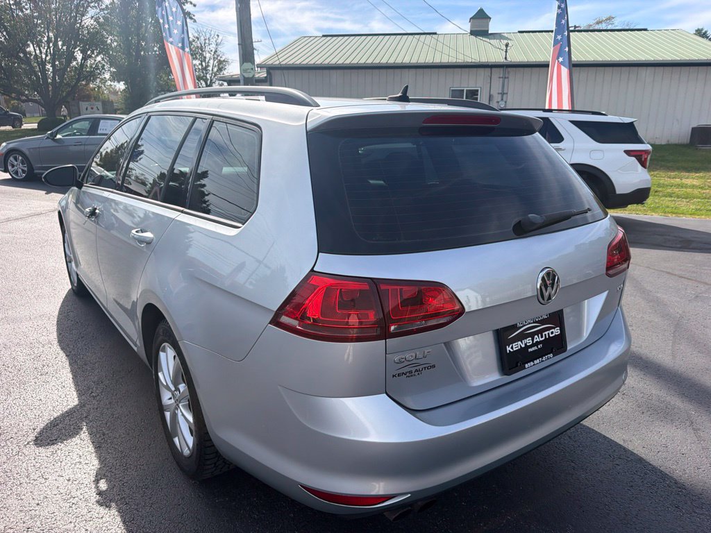 Used 2016 Volkswagen Golf S FWD image 7