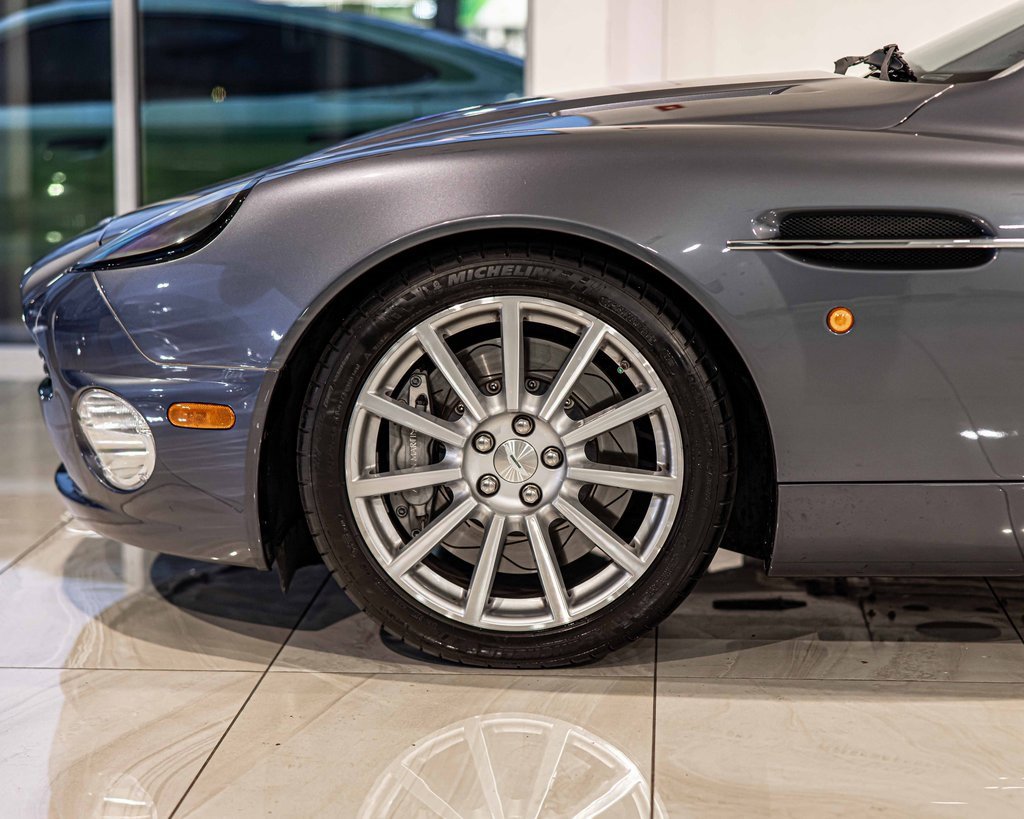 Used 2006 Aston Martin Vanquish S image 8