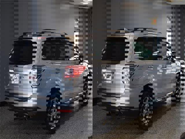 Used 2018 Subaru Forester 2.5i Touring w/ Popular Package #2 image 7