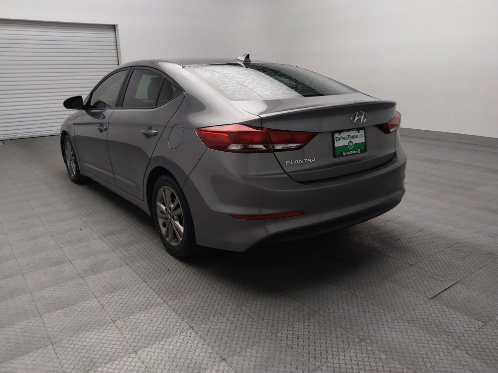 Used 2018 Hyundai Elantra SEL FWD image 5